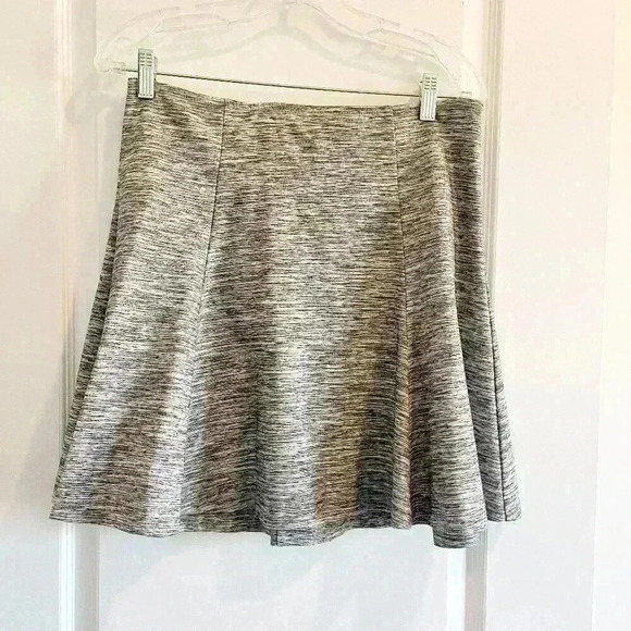 Gap Skater Skirt in Space-Dye Gray (SZ M) - Picture 1 of 5